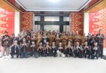 Pimpin Apel Pelepasan Petugas SE26, Plt Camat IT II Ingatkan Pentingnya Pendataan Potensi Usaha Warga